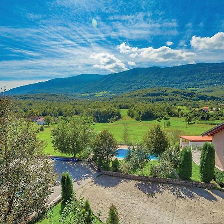 7 Bedroom Pet Friendly Home In Crni Kal Crni Kal  Eksteriør billede